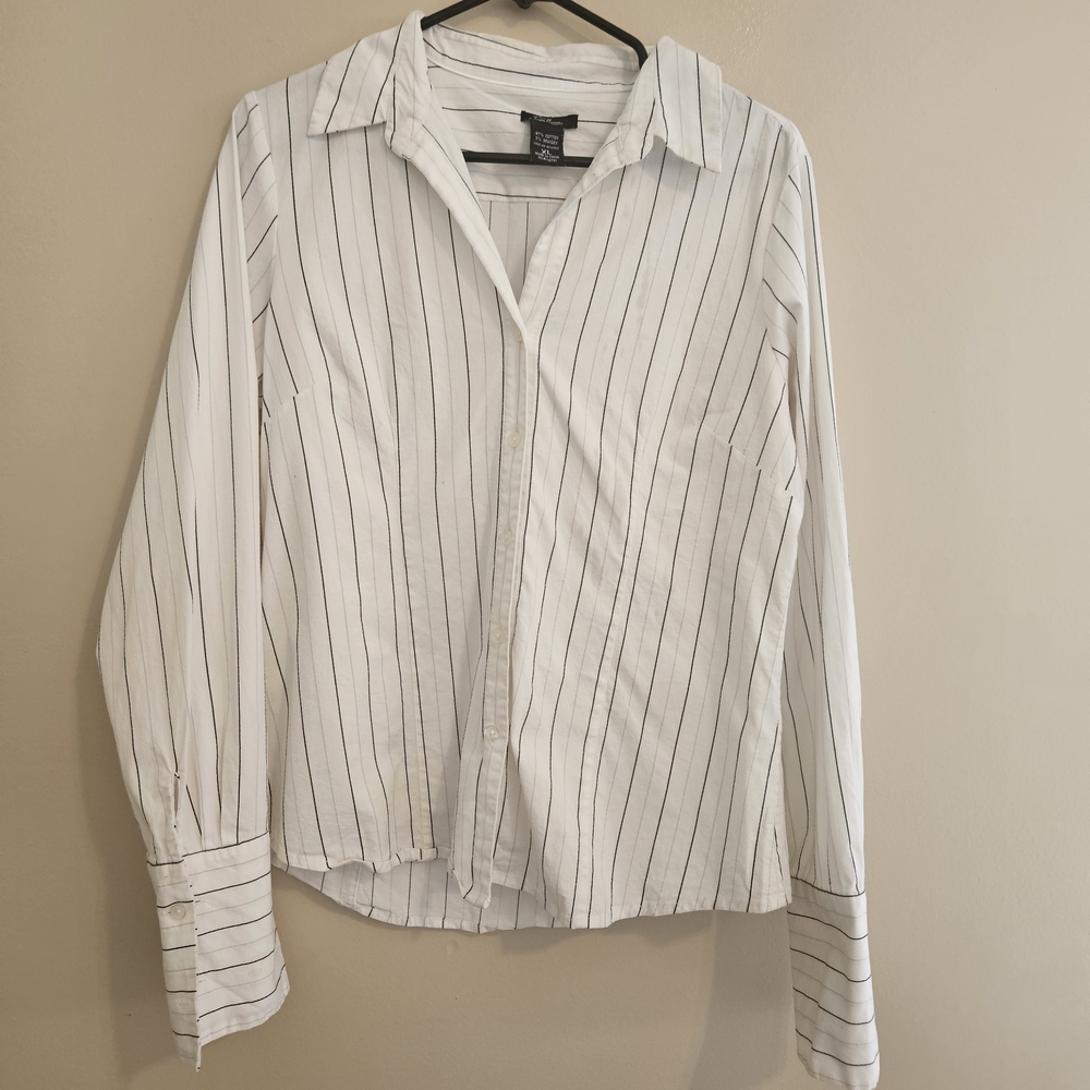 Taylor Marco Women's XL White Striped Collared Button Down Long Sleeve Shirt